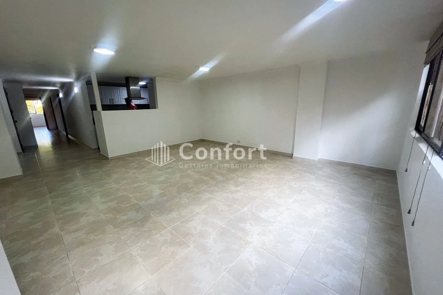 APARTAMENTO EN LAURELES 4601243 COP/USD — foto 4