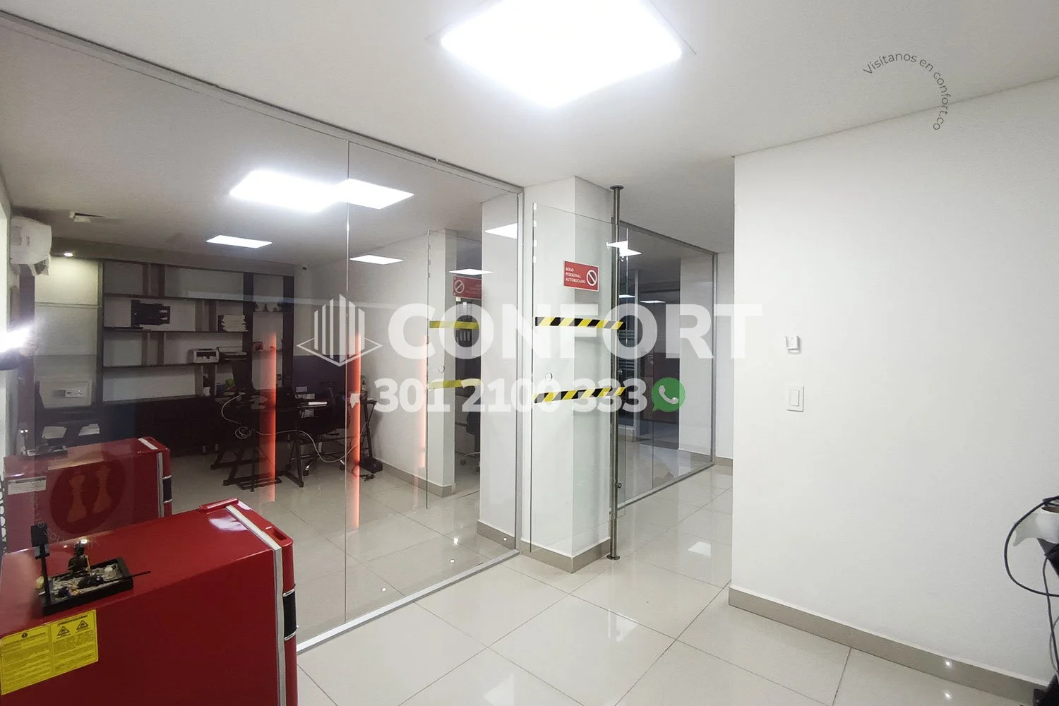 CASA COMERCIAL EN LAURELES - MEDELLÍN 4803253 COP/USD — foto 2