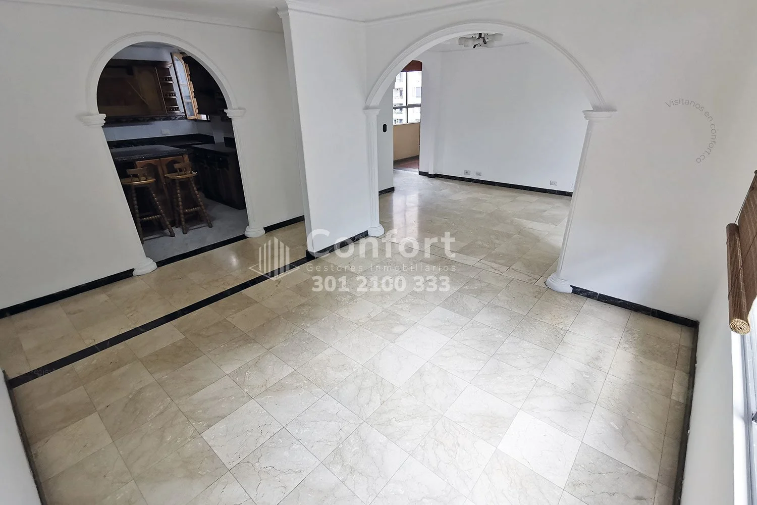 APARTAMENTO DUPLEX EN PATIO BONITO - POBLADO 510224 COP/USD — foto 3