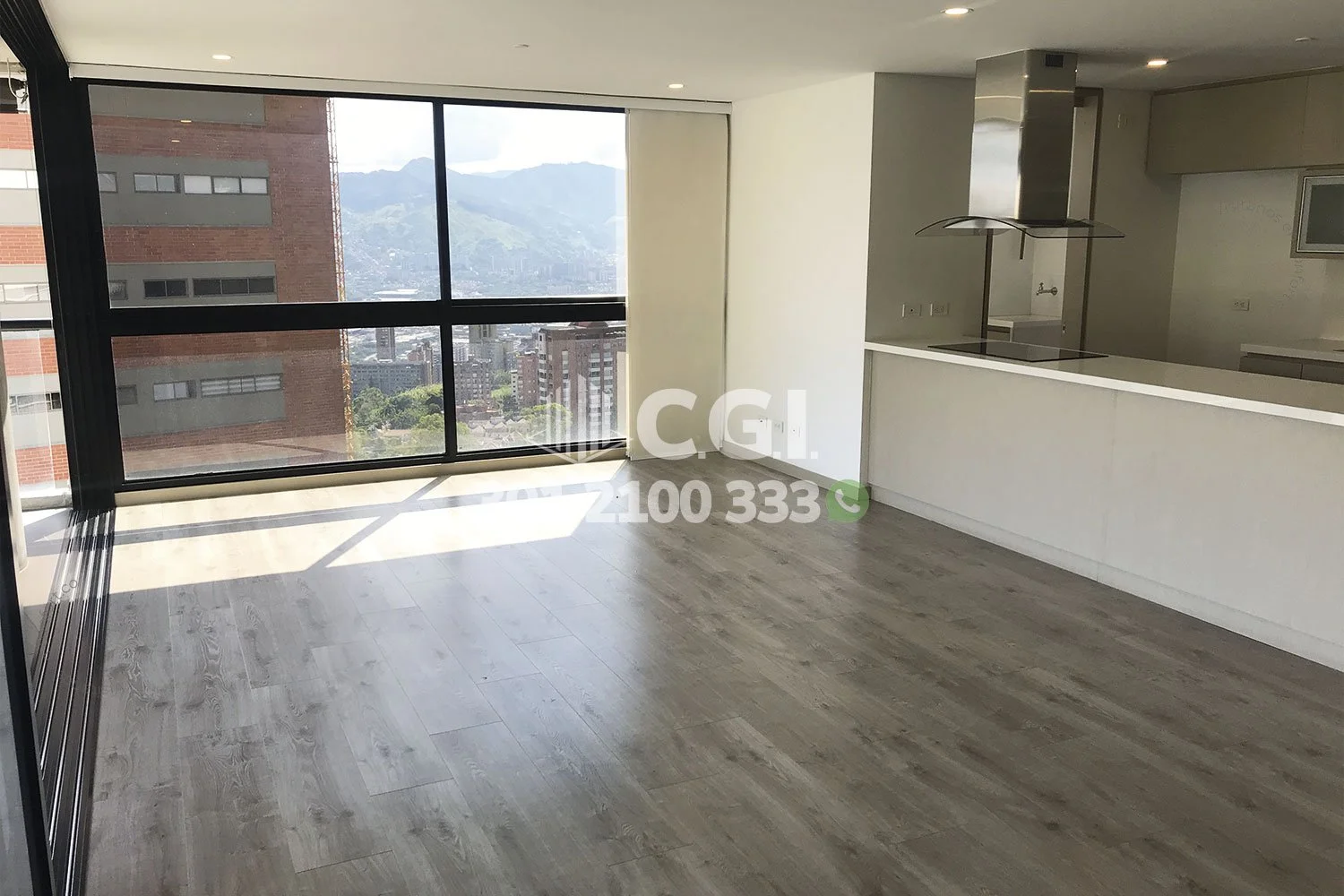 APARTAMENTO EN ALTOS DEL POBLADO 5108241 COP/USD — foto 2