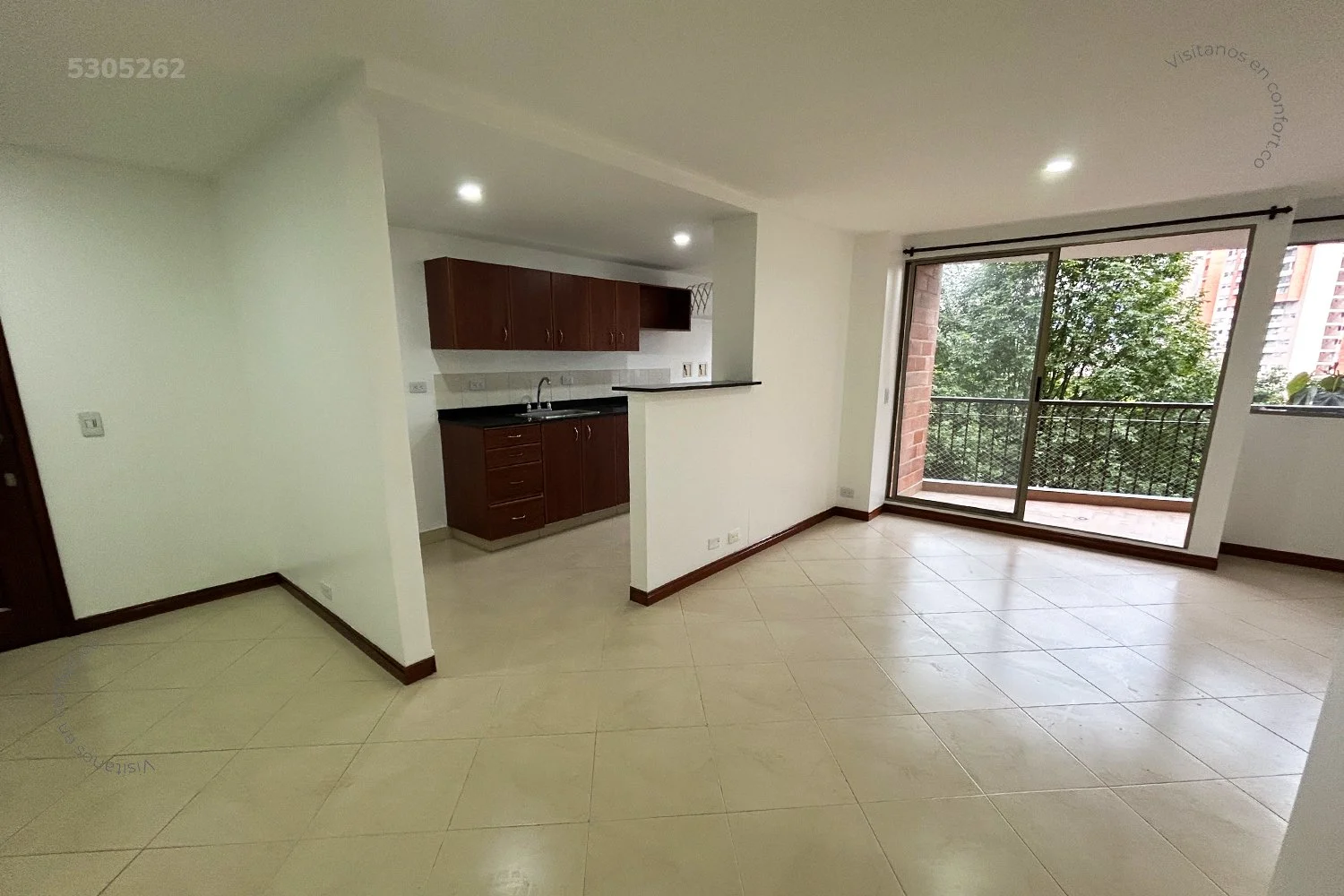 APTO EN EL ESCOBERO - ENVIGADO 5305262 — foto 1