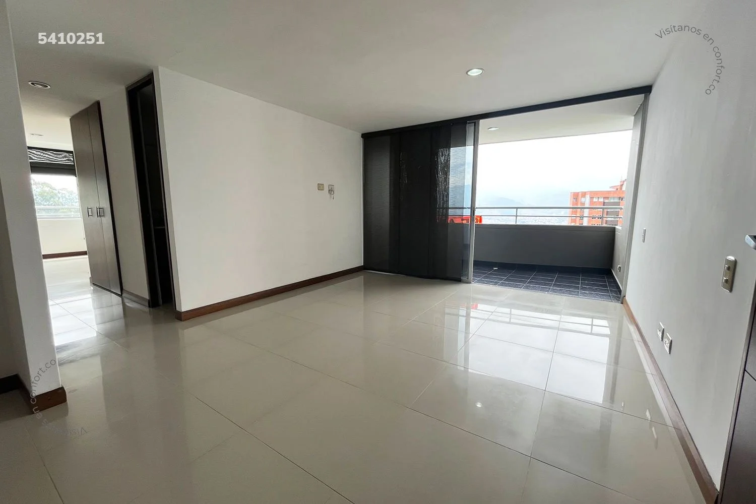 APARTAMENTO EN LAS PALMAS - 5410251 COP/USD — foto 1