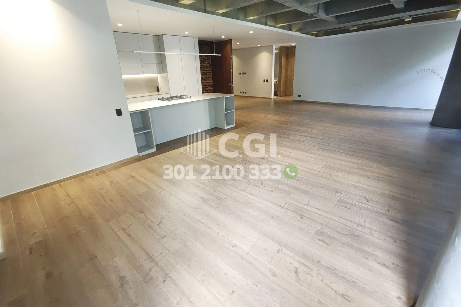 APARTAMENTO EN LA FRONTERA - POBLADO 5711241 COP/USD — foto 3