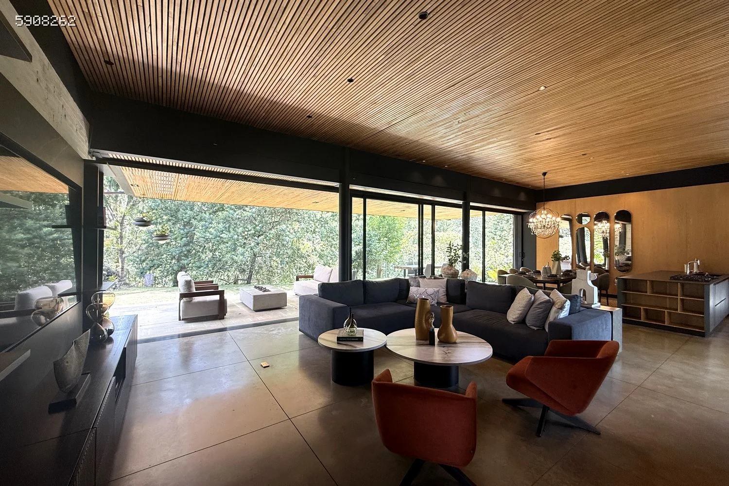 CASA AMOBLADA EN LA VEREDA EL PEÑASCO - ENVIGADO 5908262 — foto 2