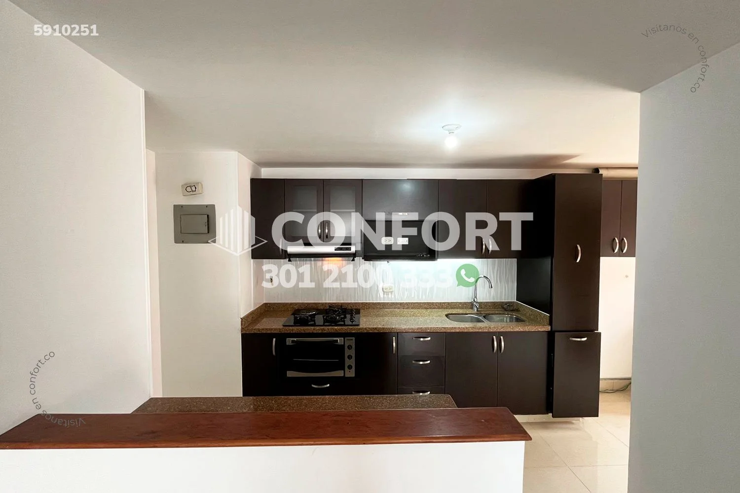 APARTAMENTO EN LAS SANTAS - POBLADO 5910251 COP/USD — foto 2