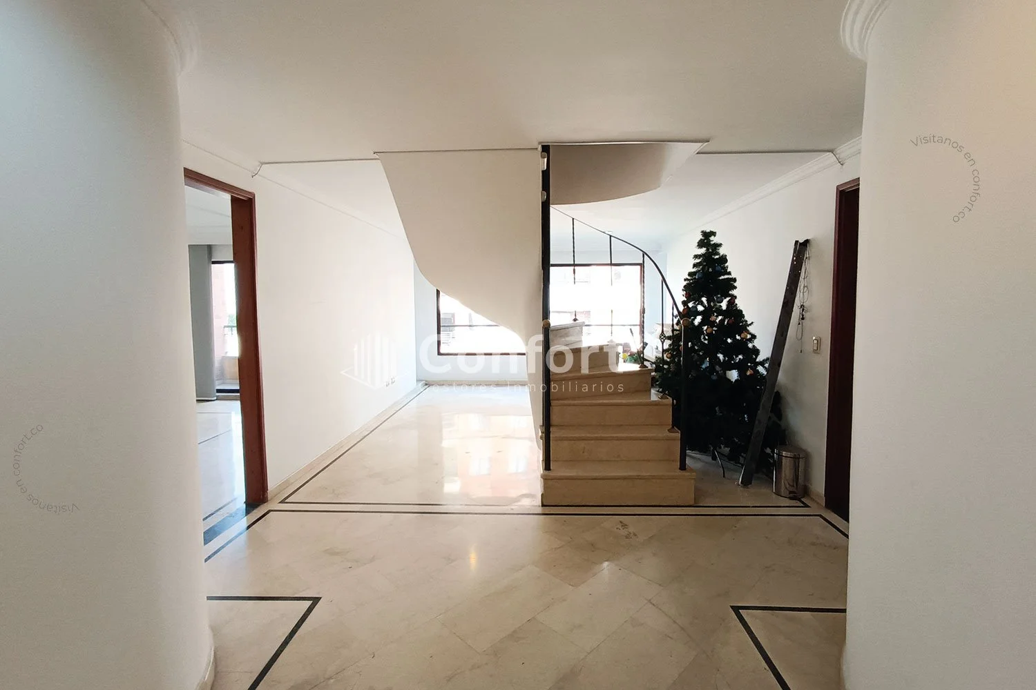 APARTAMENTO DÚPLEX EN CONQUISTADORES 640124 — foto 2