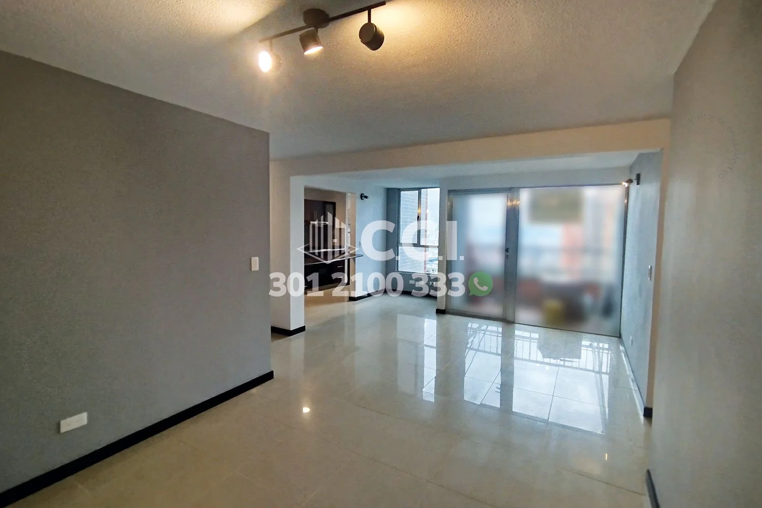 APARTAMENTO EN SAN JULIÁN - EL POBLADO 6802251 COP/USD — foto 3