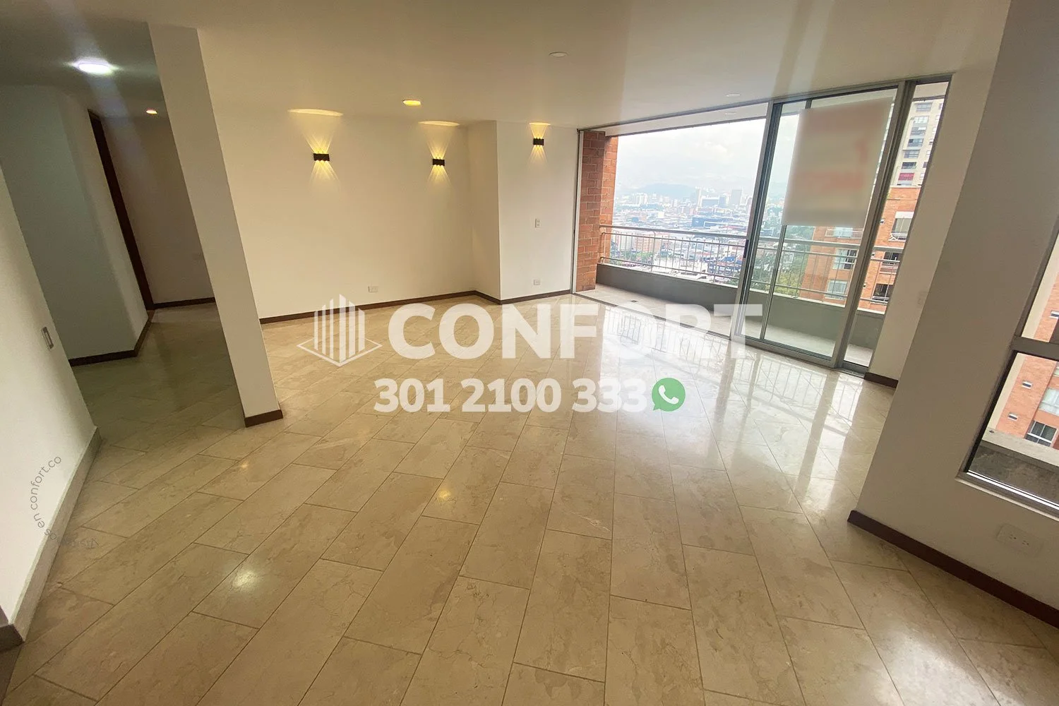 APARTAMENTO EN CASTROPOL - EL POBLADO 7003251 COP/USD — foto 2