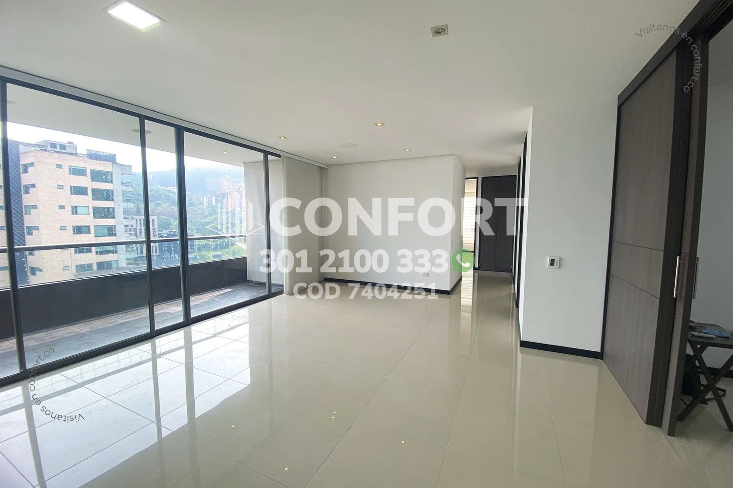 APARTAMENTO EN LALINDE - EL POBLADO 7404251 COP/USD — foto 2