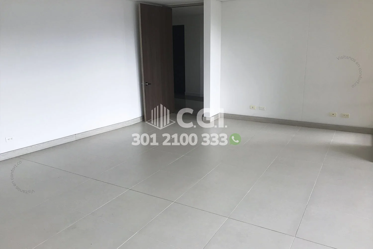 APARTAMENTO EN CASTROPOL - EL POBLADO 7607241 COP/USD — foto 4