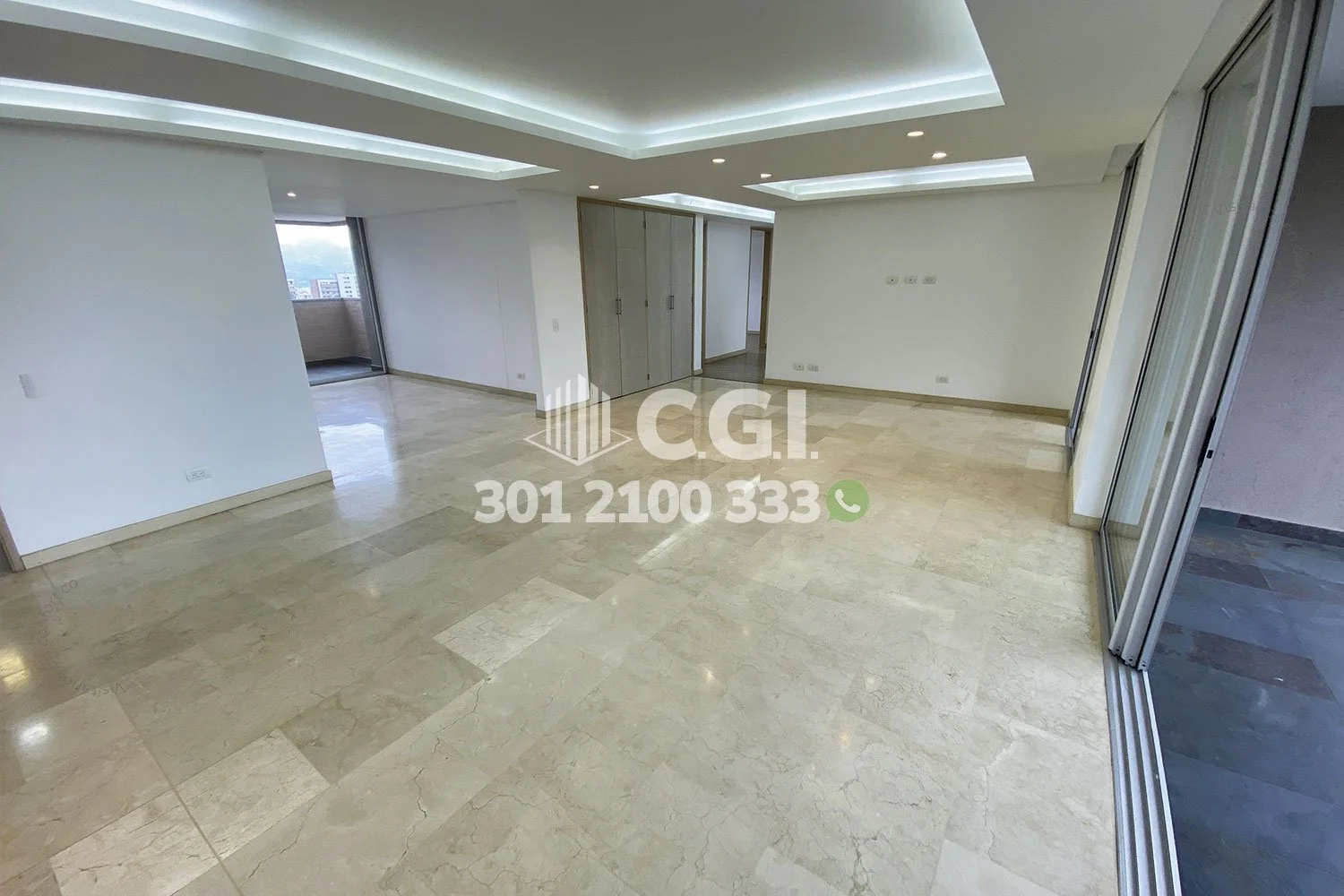 APARTAMENTO EN EL TESORO - EL POBLADO 7710241 COP/USD — foto 3