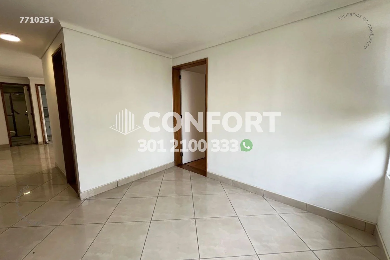 APARTAMENTO EN ALEJANDRÍA - POBLADO 7710251 COP/USD — foto 2