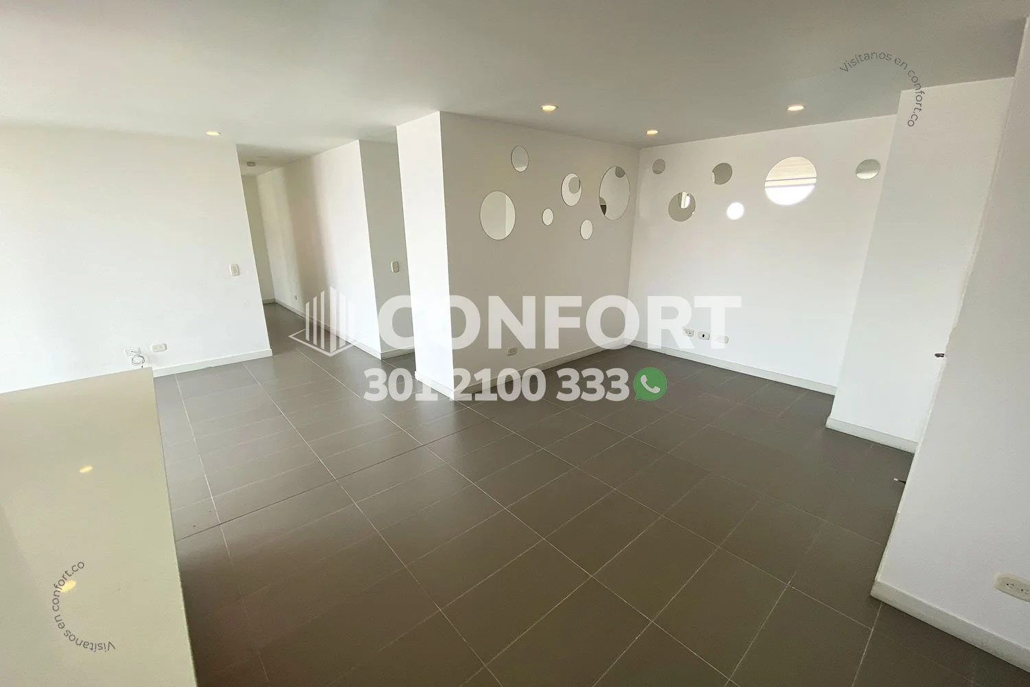 APARTAMENTO EN CASTROPOL - EL POBLADO 7803251 COP/USD — foto 2