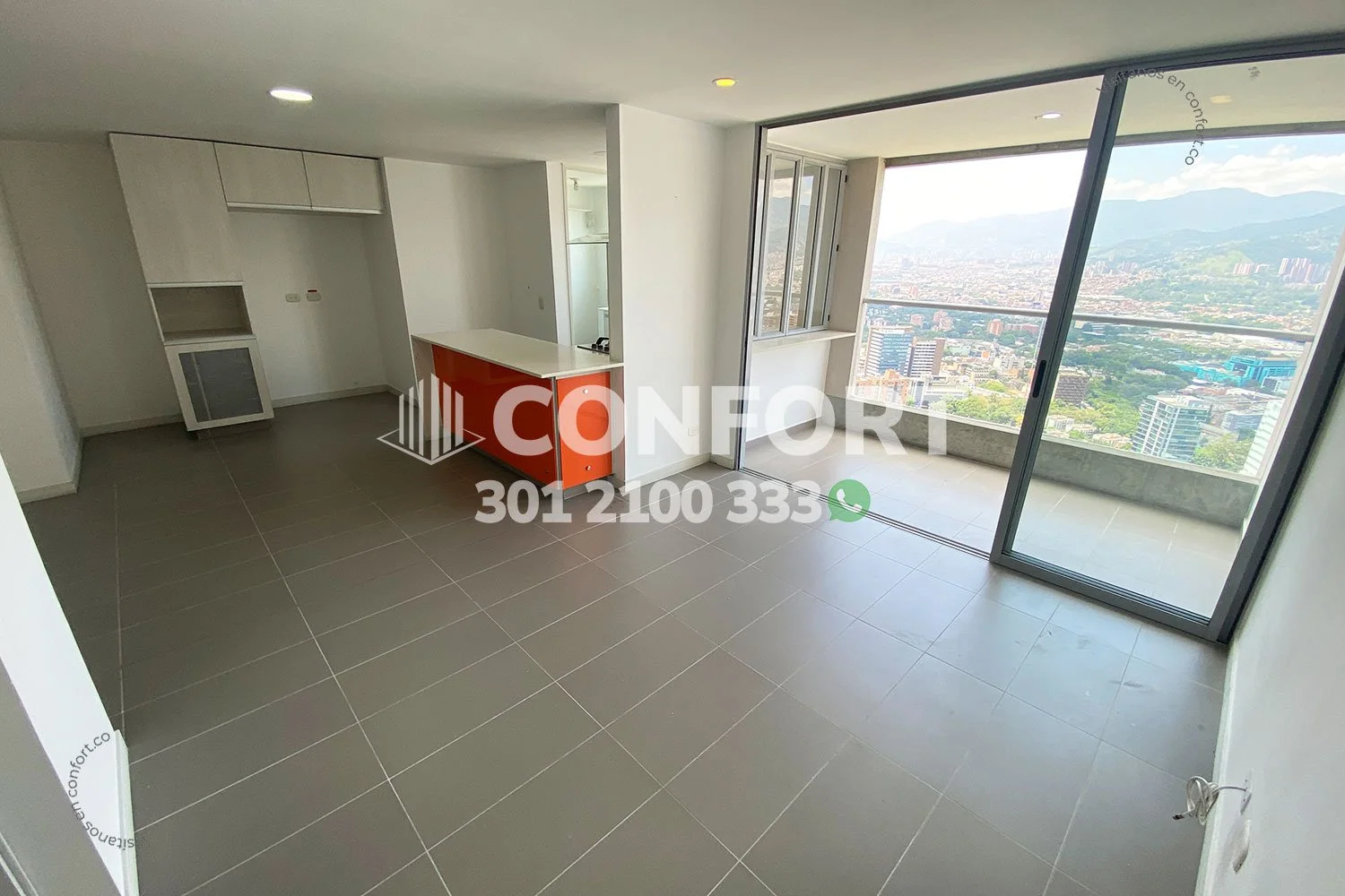 APARTAMENTO EN CASTROPOL - EL POBLADO 7803251 COP/USD — foto 4