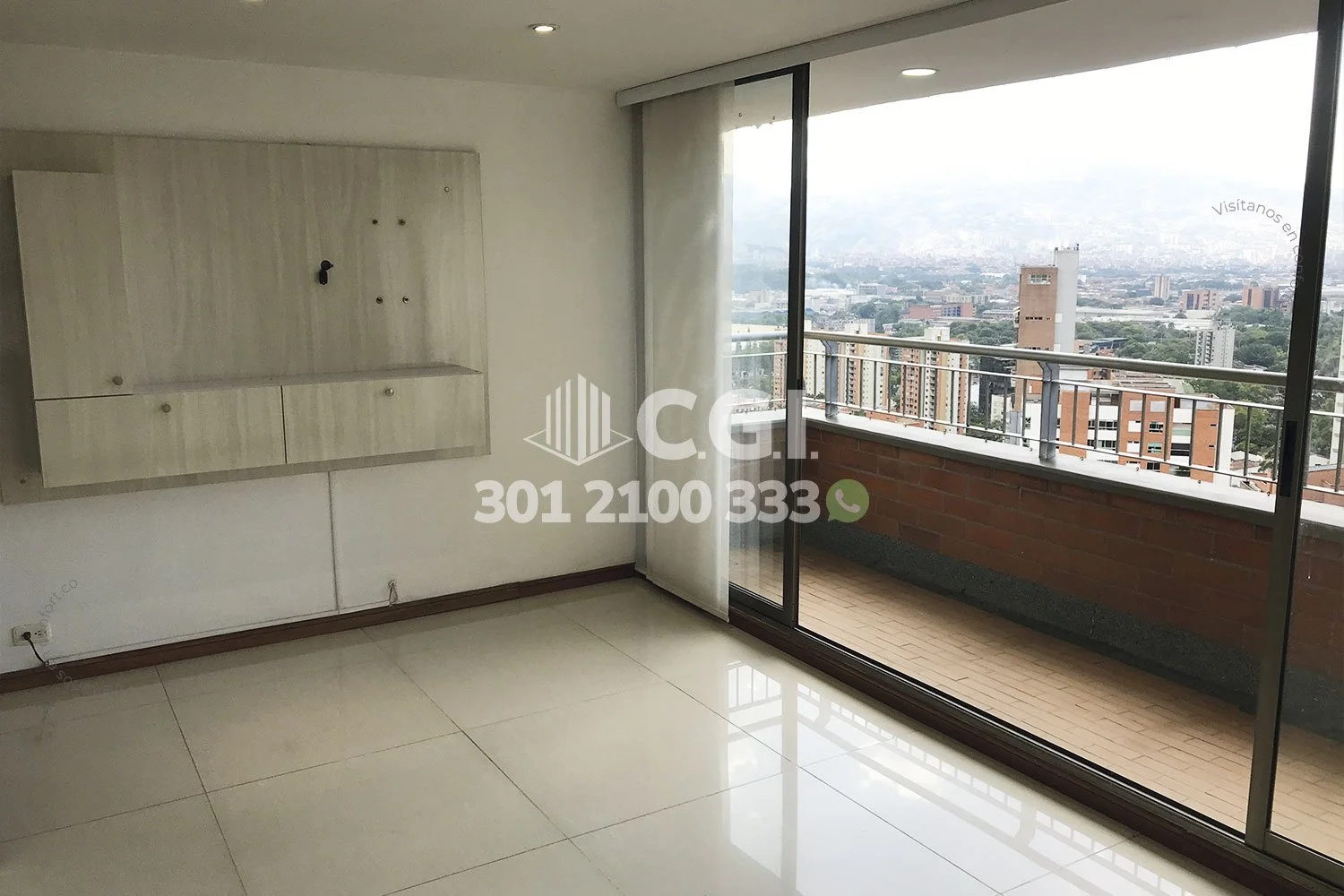 APARTAMENTO EN SANTA MARÍA DE LOS ÁNGELES - EL POBLADO 8108241 COP/USD — foto 4