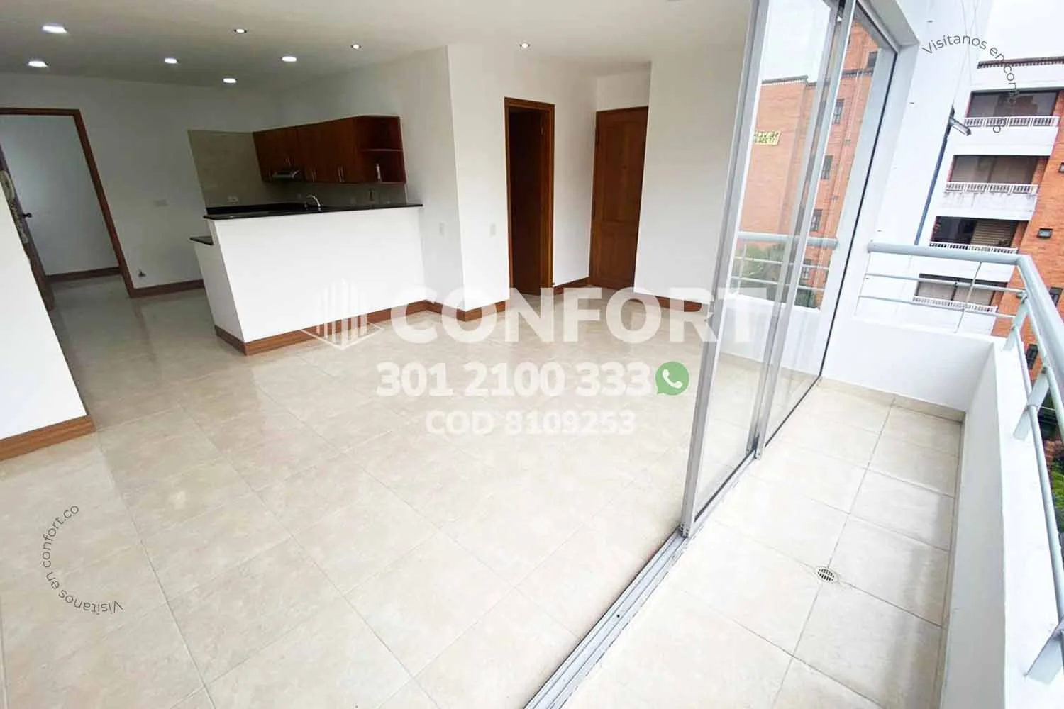 APARTAMENTO EN CONQUISTADORES – LAURELES 8109253 COP/USD — foto 2