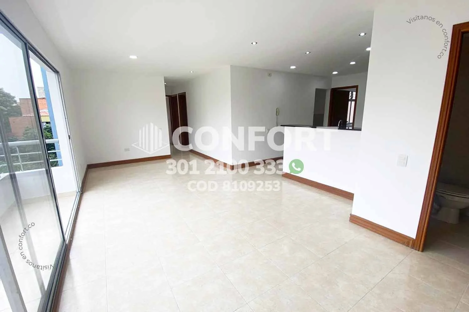 APARTAMENTO EN CONQUISTADORES – LAURELES 8109253 COP/USD — foto 4