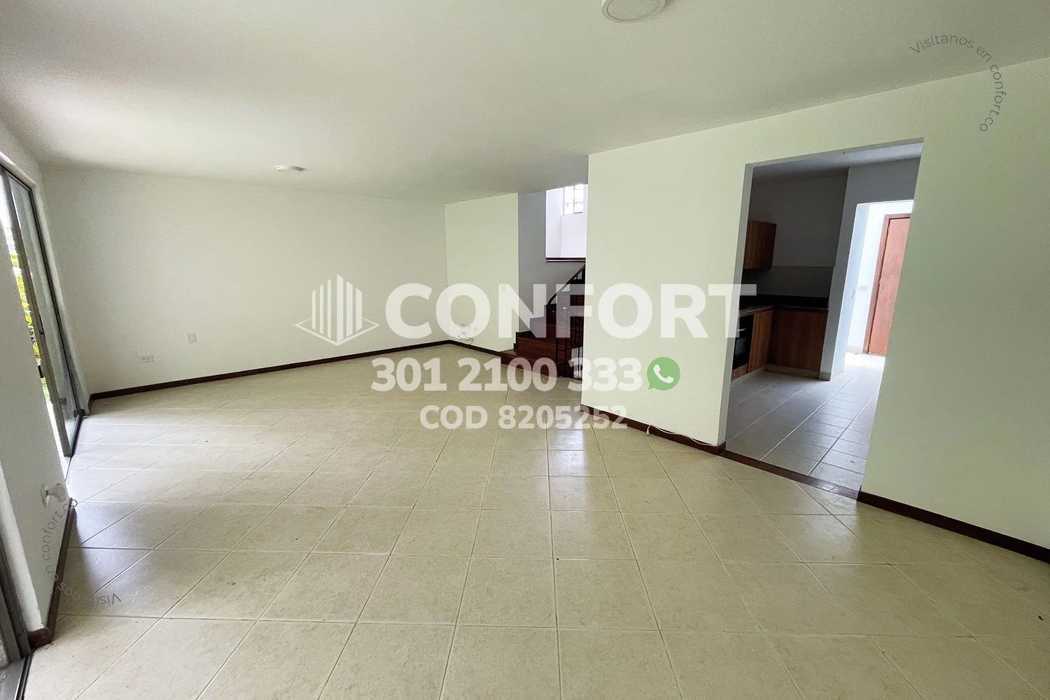 CASA EN LA LOMA DEL ESMERALDAL - ENVIGADO 8205252 COP/USD — foto 3