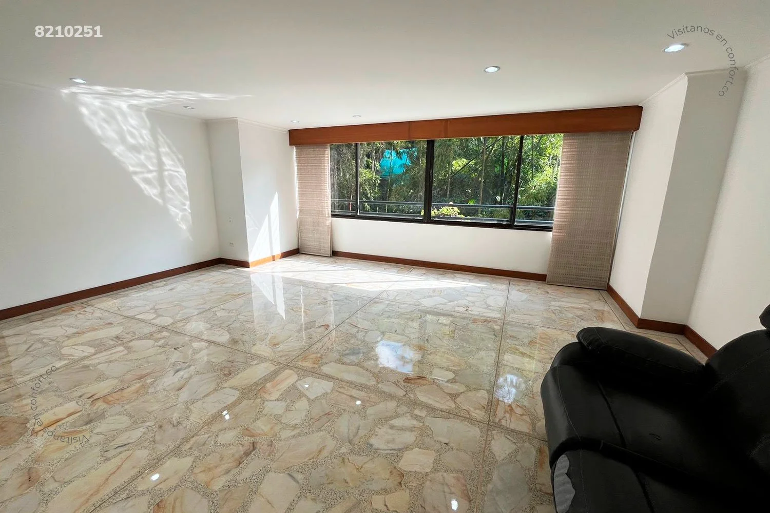 APARTAMENTO EN LOS BALSOS - EL POBLADO 8210251 COP/USD — foto 3