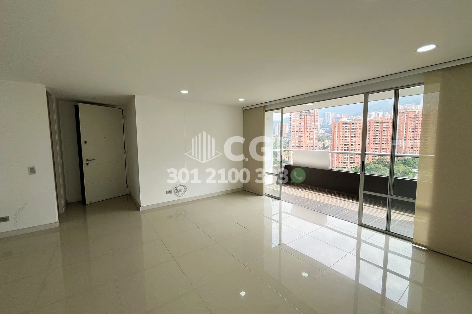 APARTAMENTO EN LOS BALSOS - EL POBLADO 8512241 COP/USD — foto 3