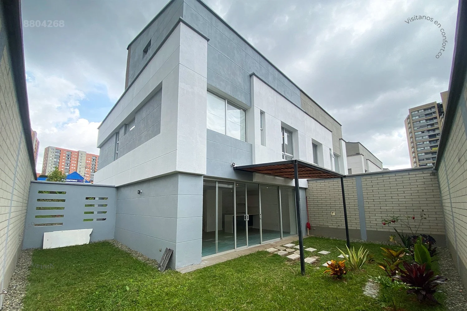 CASA EN BARRO BLANCO - RIONEGRO 8804268 — foto 1