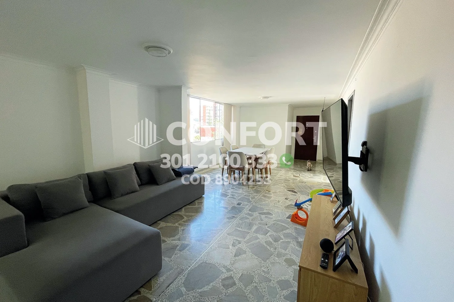 APARTAMENTO EN LAURELES - MEDELLÍN 8904253 COP/USD — foto 3