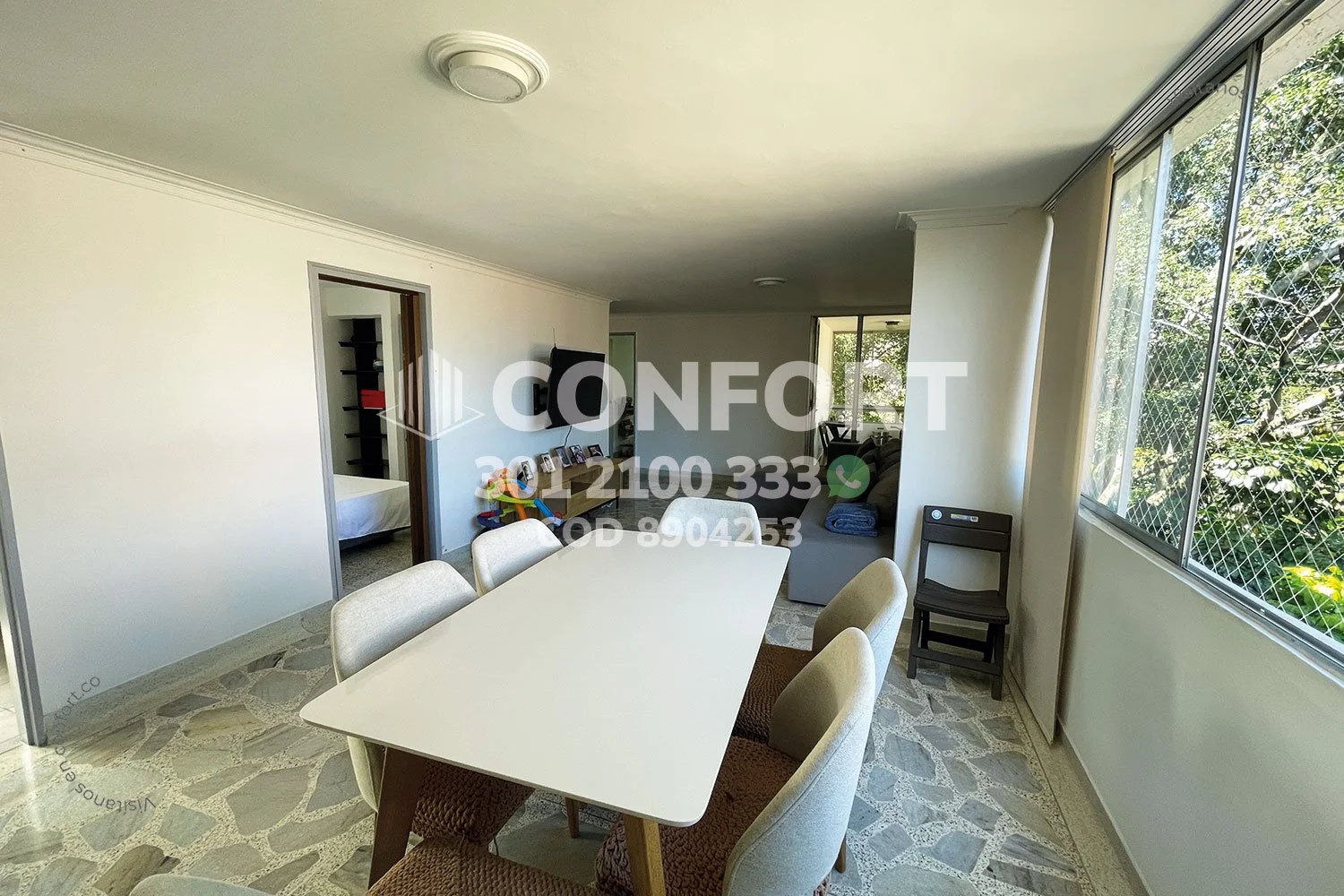 APARTAMENTO EN LAURELES - MEDELLÍN 8904253 COP/USD — foto 2