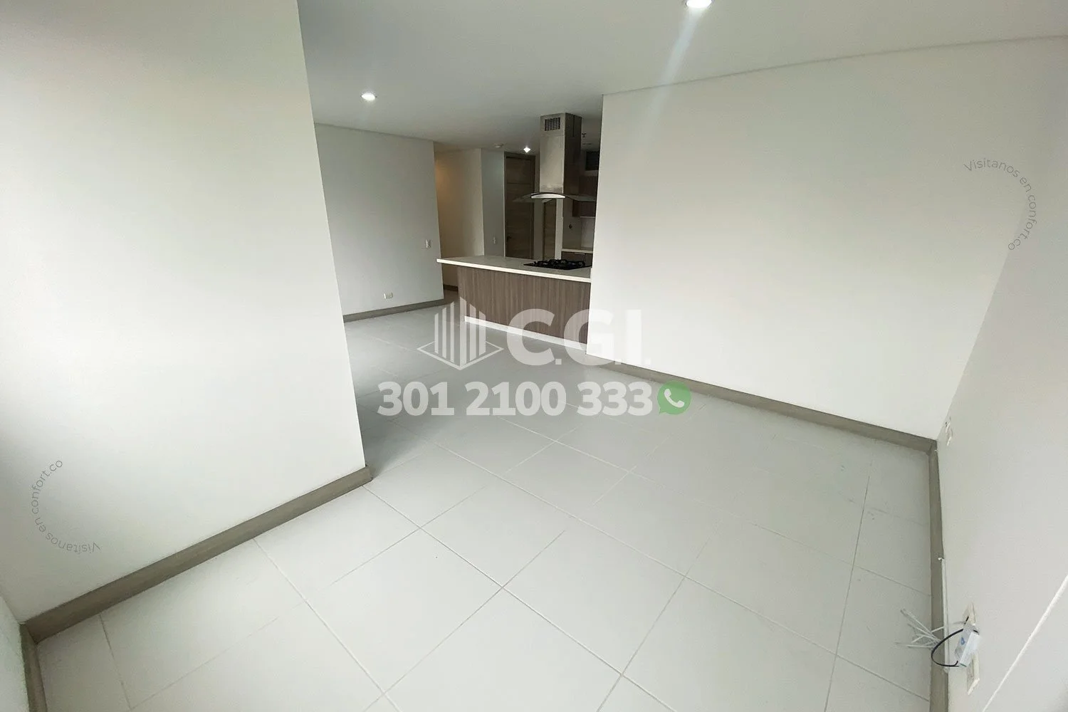 APARTAMENTO EN CASTROPOL - EL POBLADO 8912241 COP/USD — foto 4