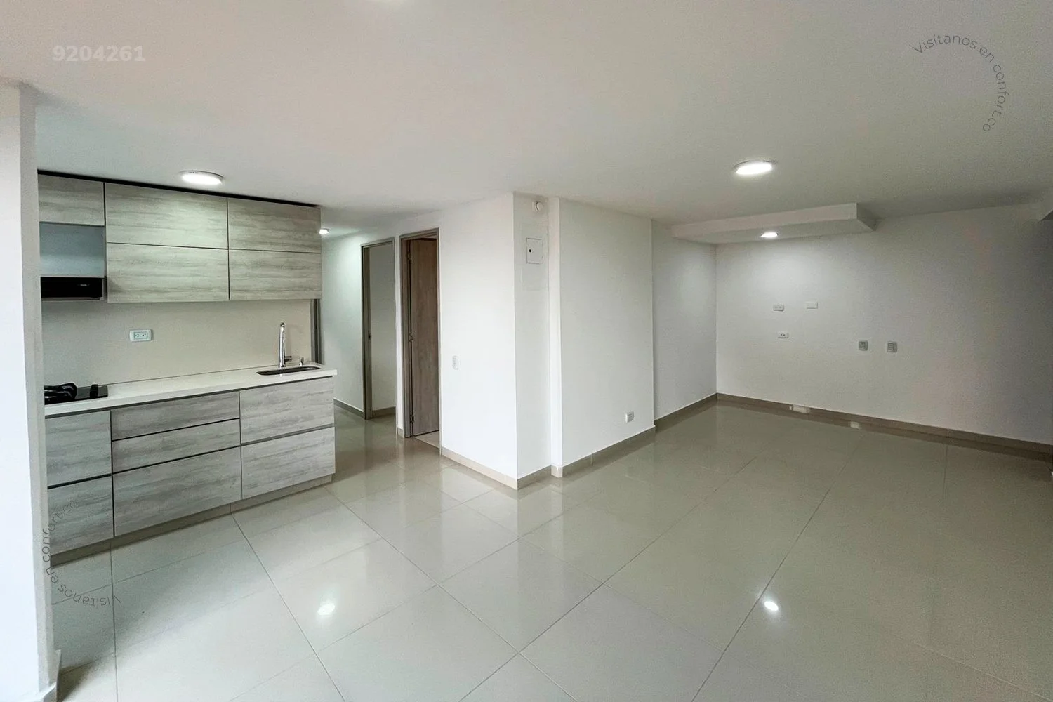 APTO EN CASTROPOL - EL POBLADO 9204261 — foto 1