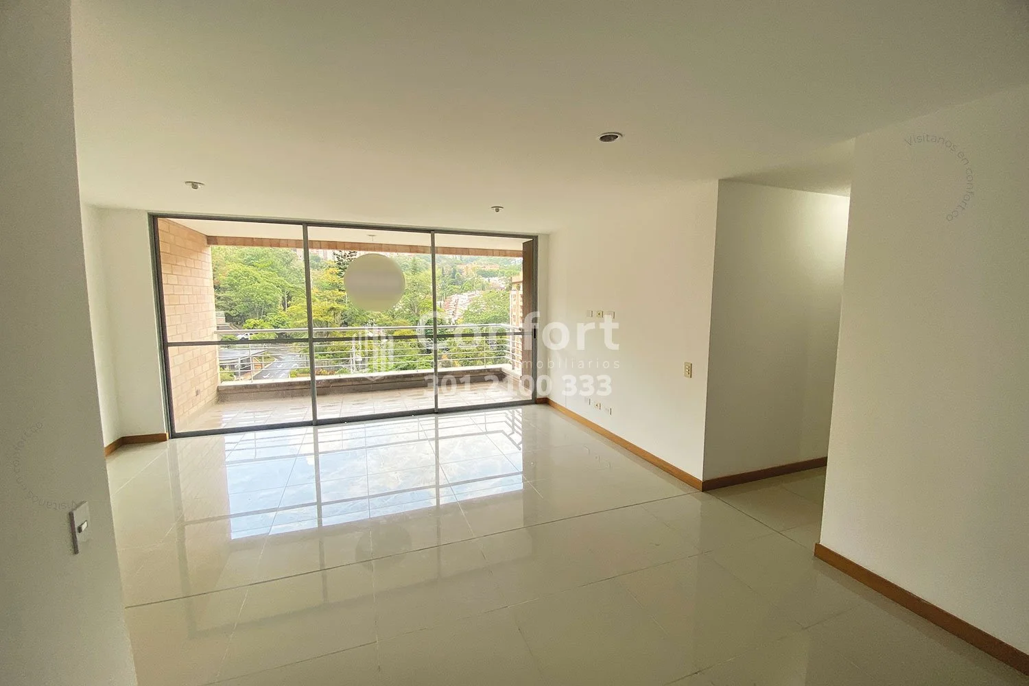 APARTAMENTO EN ENVIGADO 970324 — foto 2